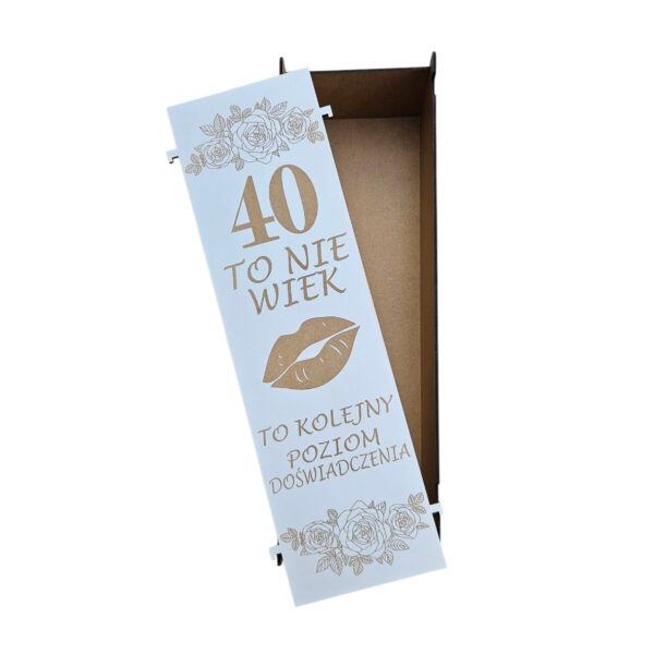 drewniane pudełko prezentowe na alkohol - z grawerem 40 to nie wiek to kolejny poziom doświadczenia