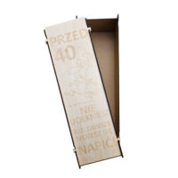 Pudelko-prezentowe-przed-40-nie-uciekniesz-ale-mozesz-sie-napic-alezrobione1